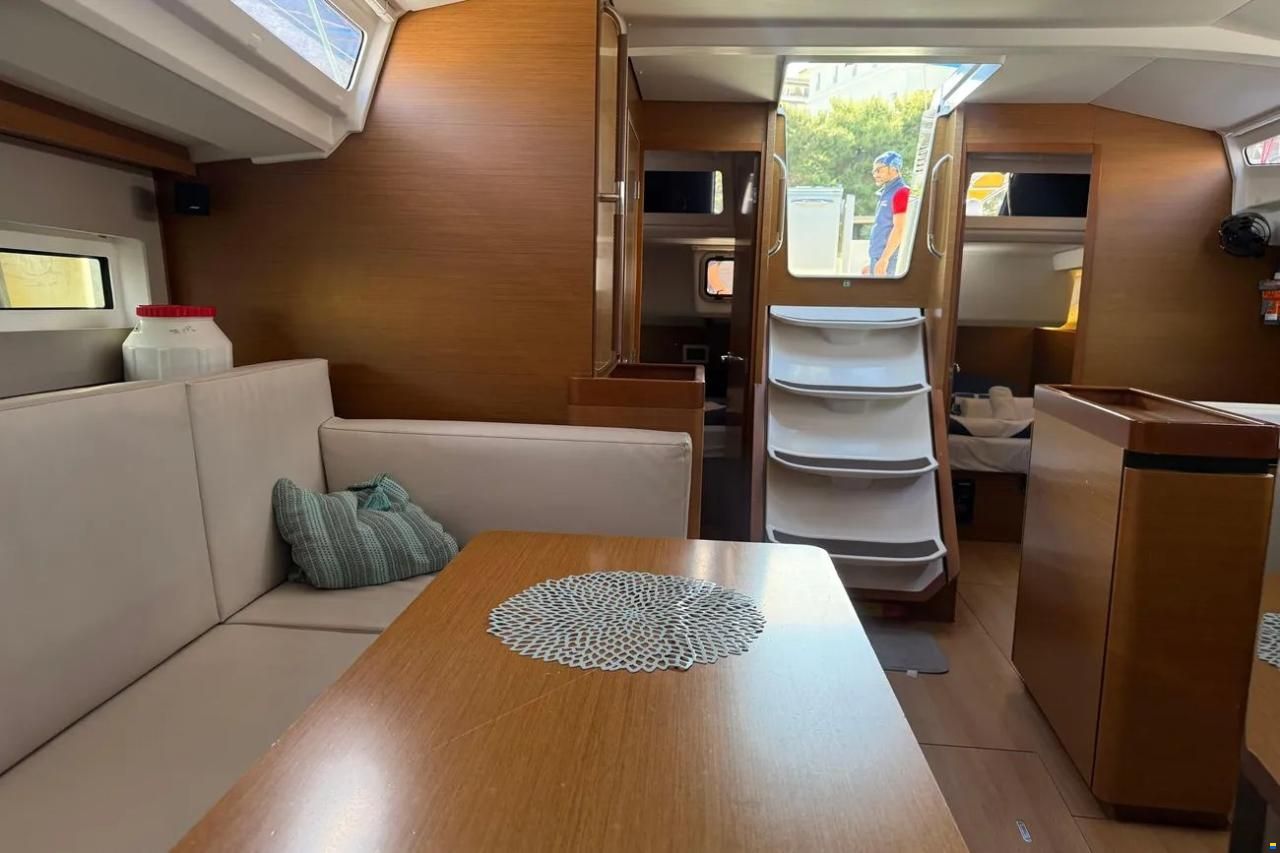 Jeanneau Sun Odyssey 440