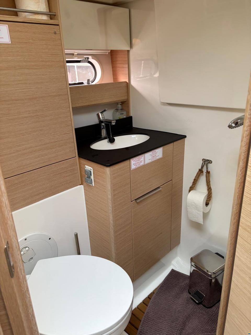Bavaria S33HT S&uuml;&szlig;wasser, 1. Hand