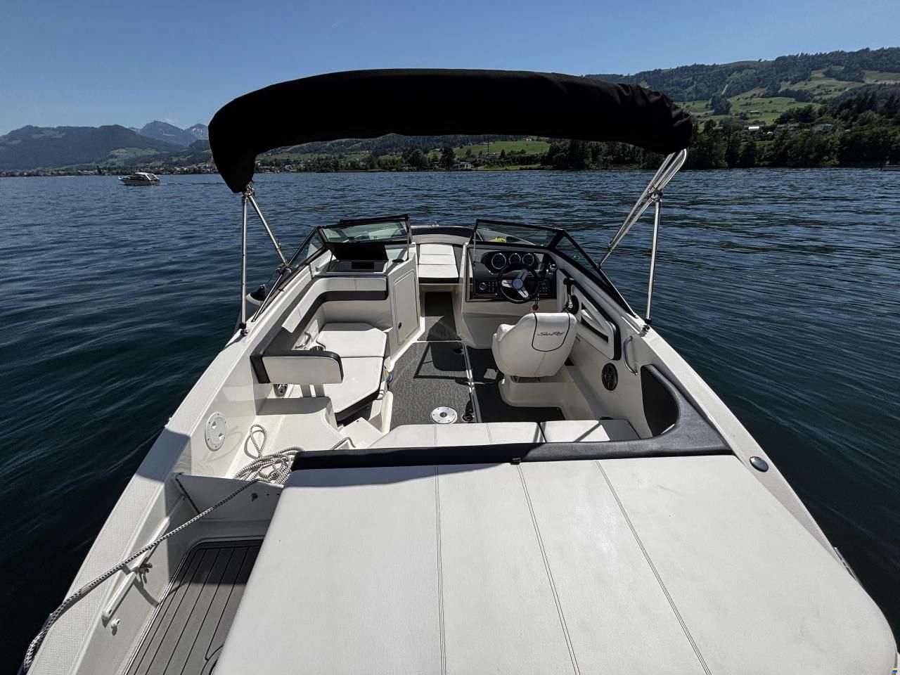 Sea Ray 19 SPXE