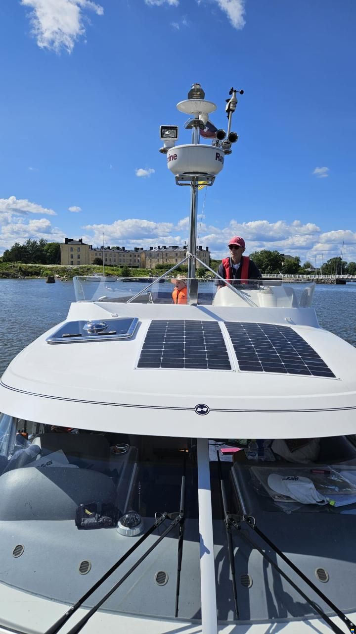 Nimbus 340 Commander