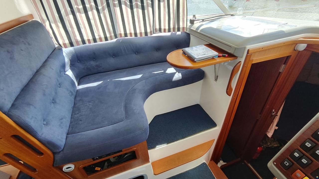 Nimbus 340 Commander