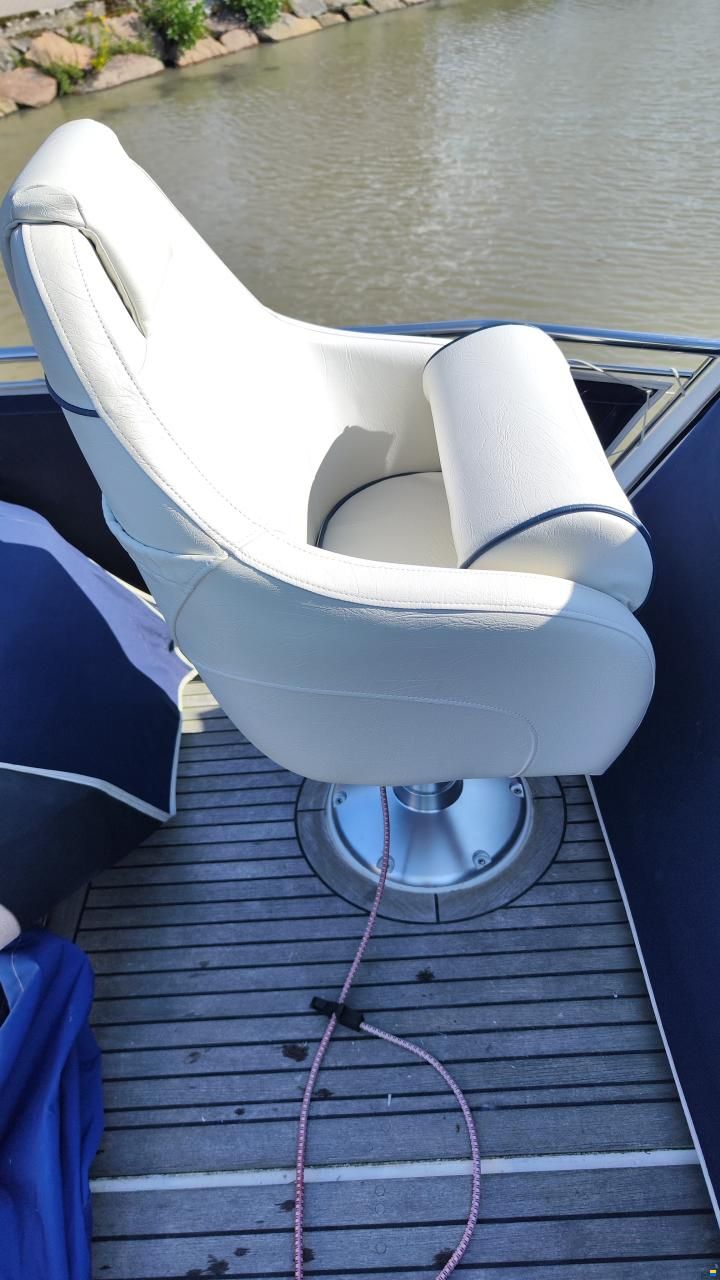 Nimbus 340 Commander