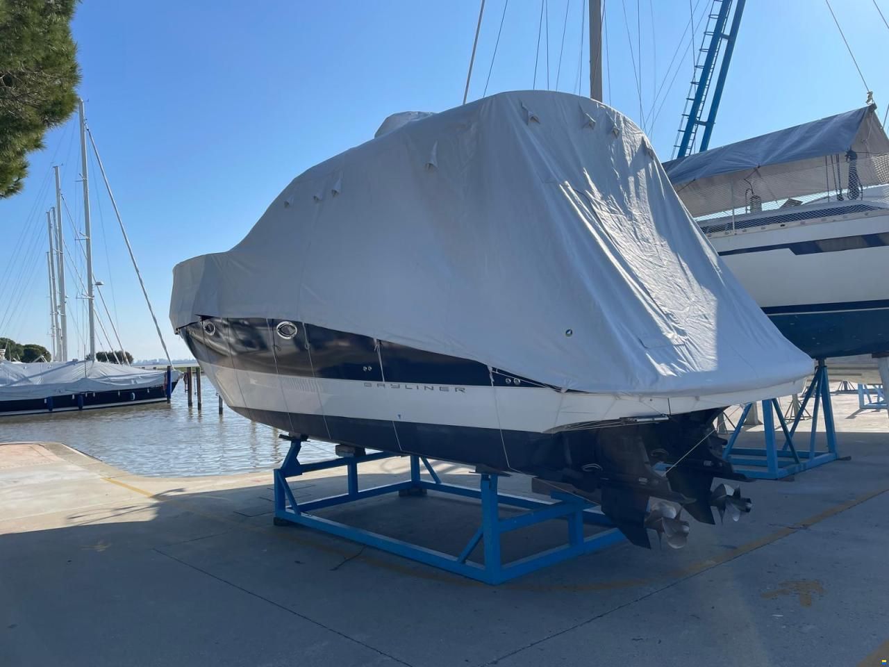 Bayliner 325 SB