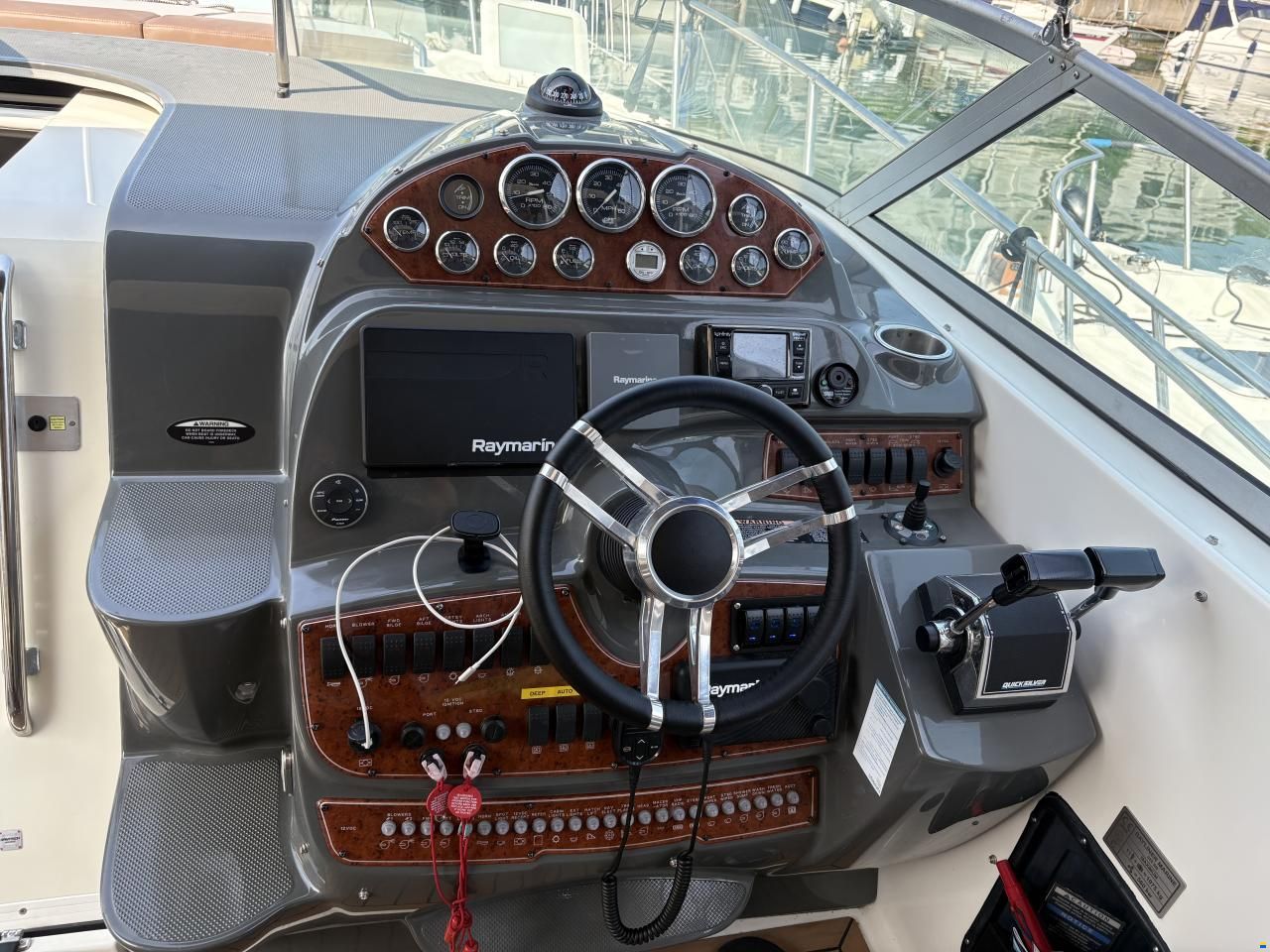 Bayliner 325 SB