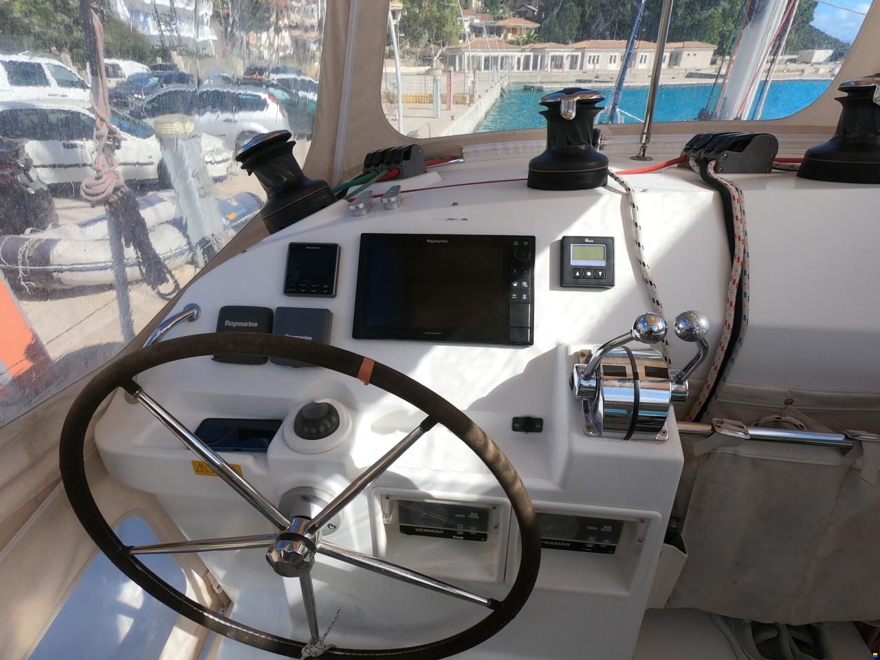 Lagoon 400
