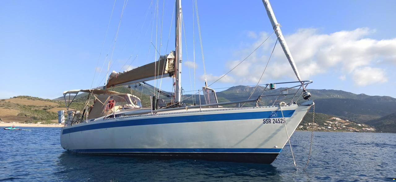 Sweden Yachts 340