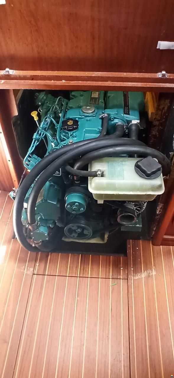 Sweden Yachts 340