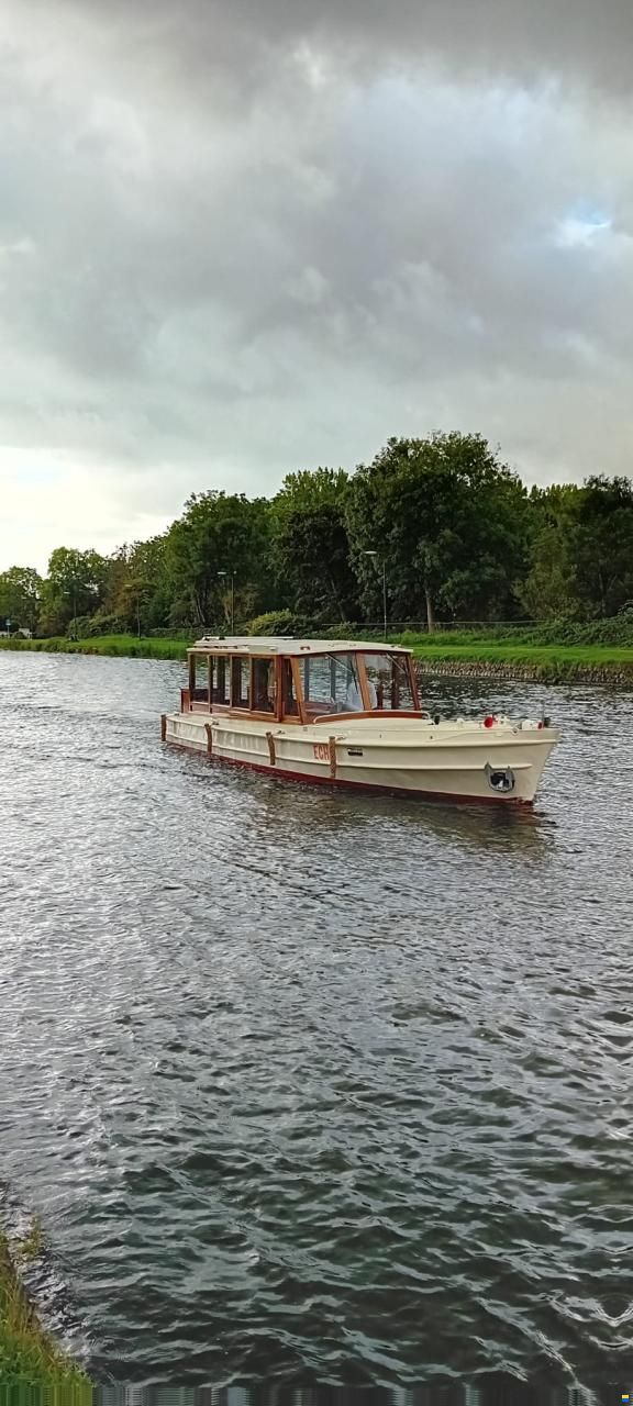 Autoboot-Salonboot-staal