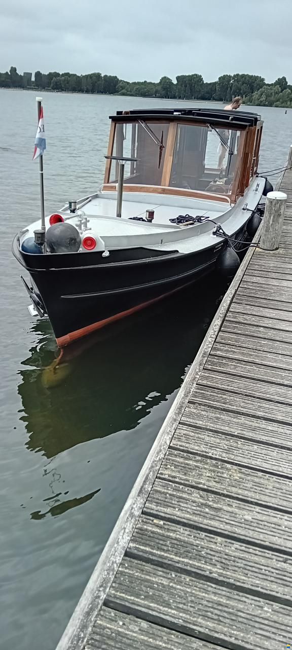 Watertaxi-Salonboot