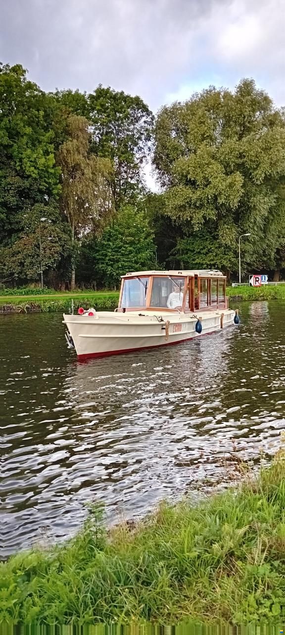 Autoboot-Salonboot-staal