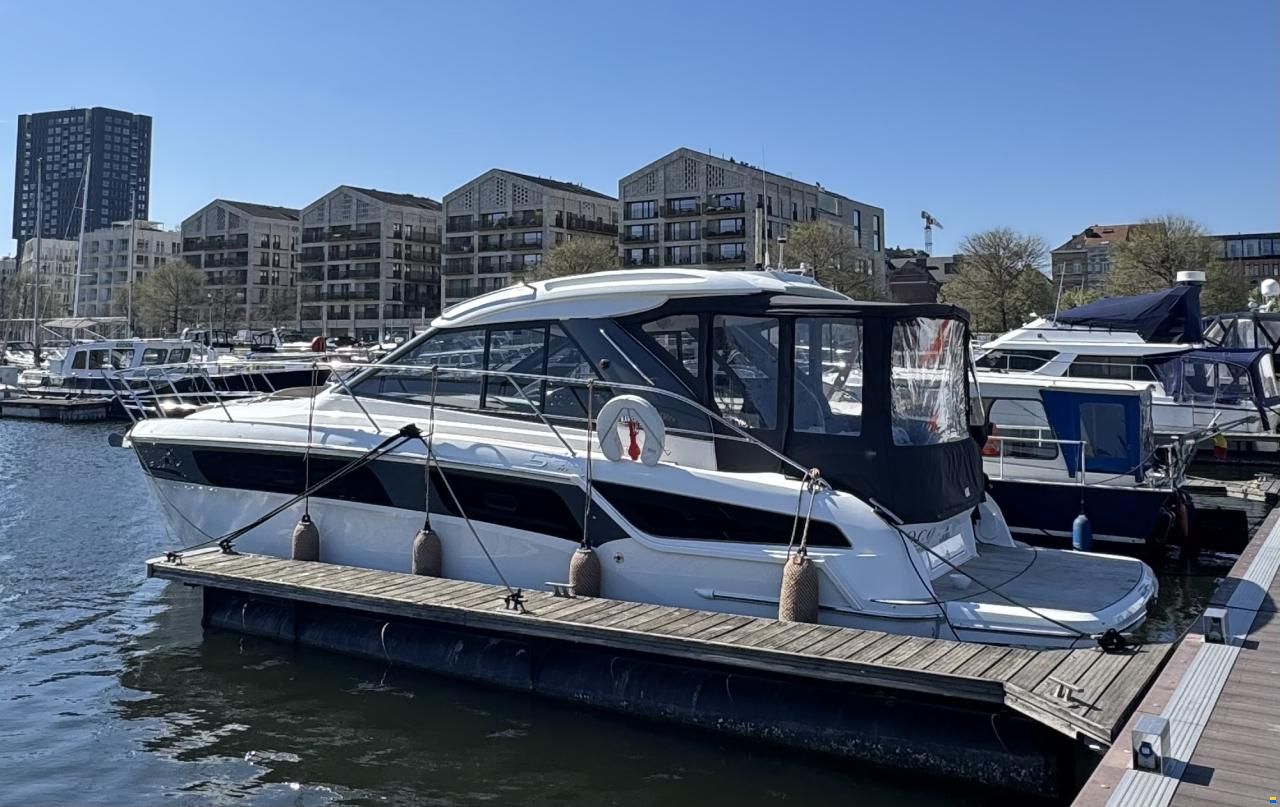 Bavaria S36HT