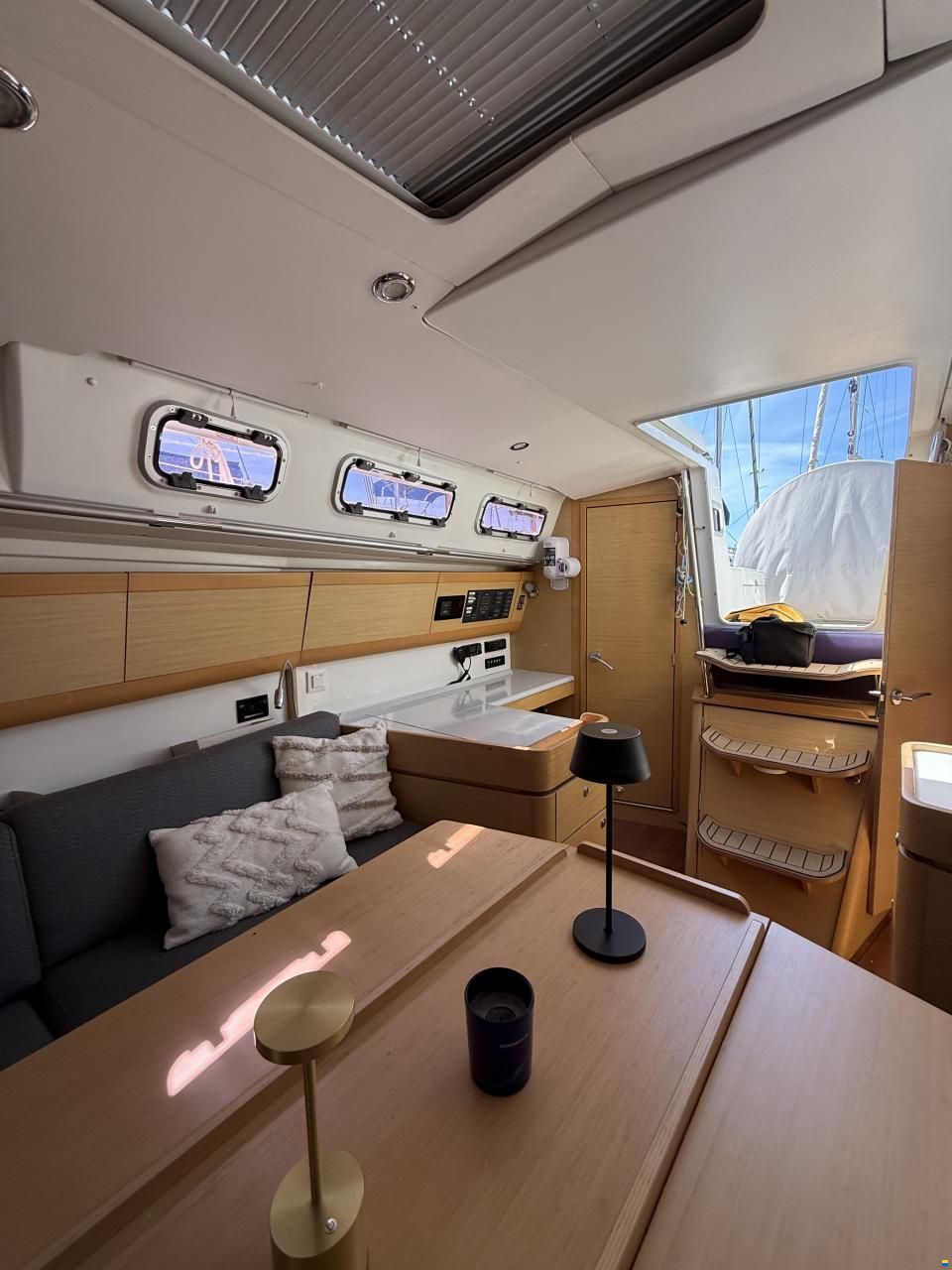Beneteau First 35 QB