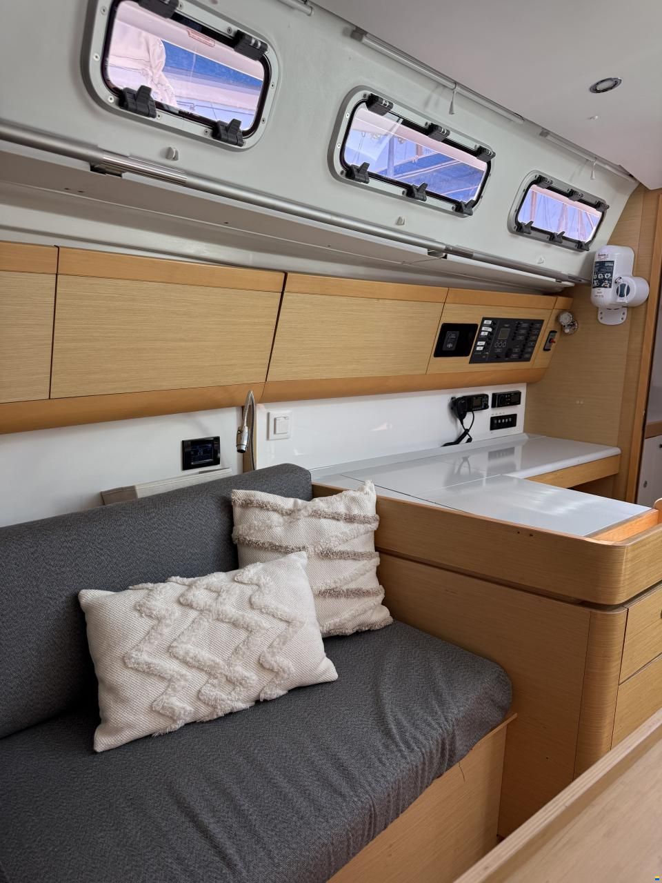 Beneteau First 35 QB