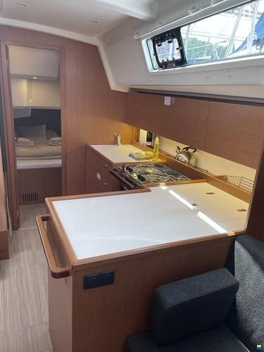 Bavaria C42