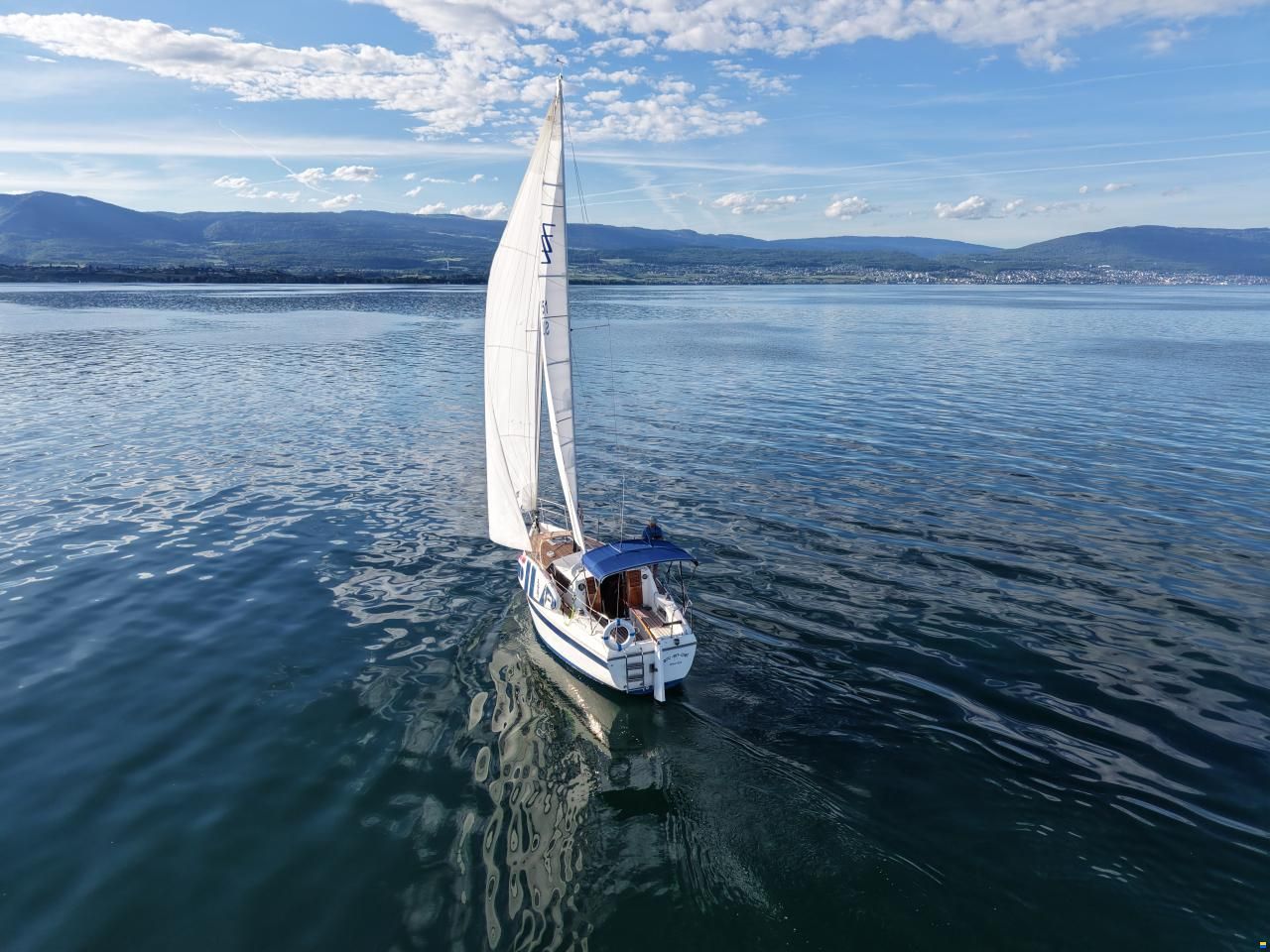 Northshore Yachts Southerly 95 mit Hafenplatz