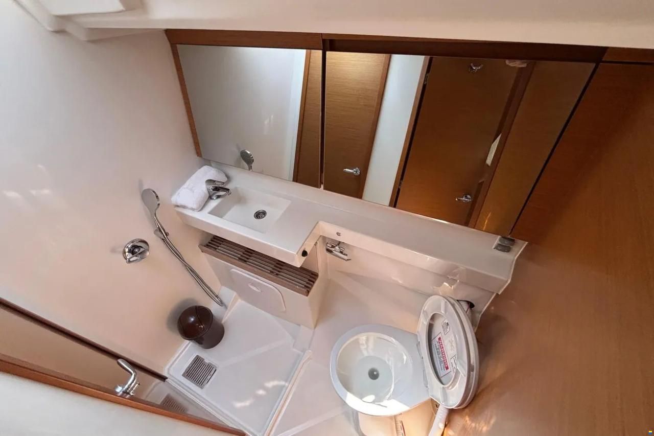 Jeanneau Sun Odyssey 440