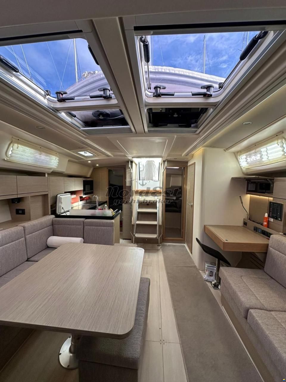 Hanse 458