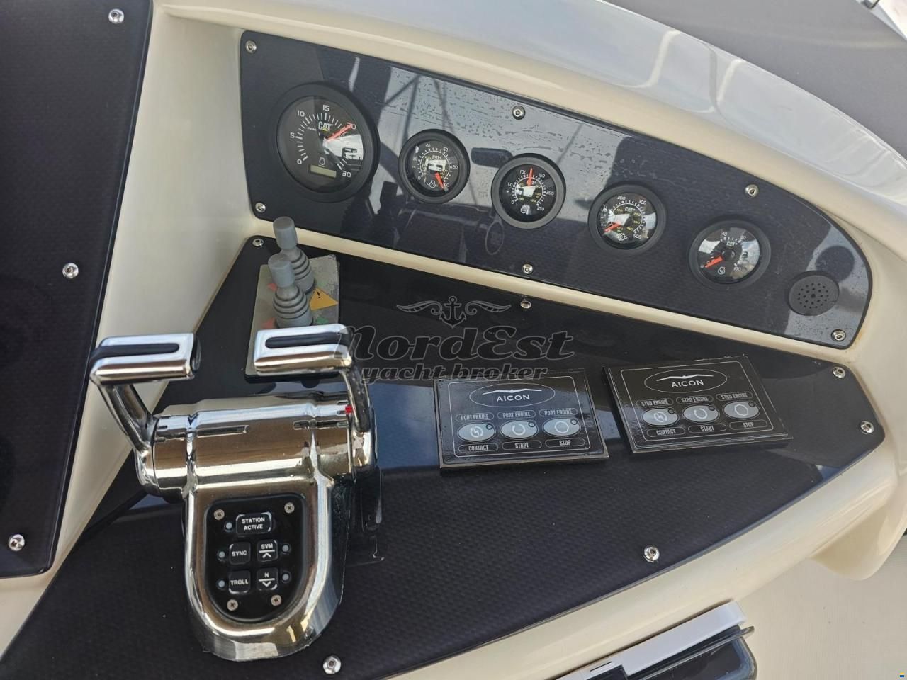 Aicon 56 Fly (CAT C18)