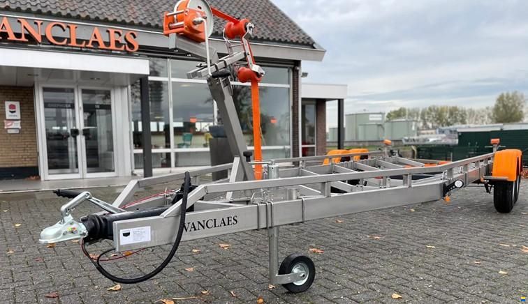 Vanclaes 3500 Base