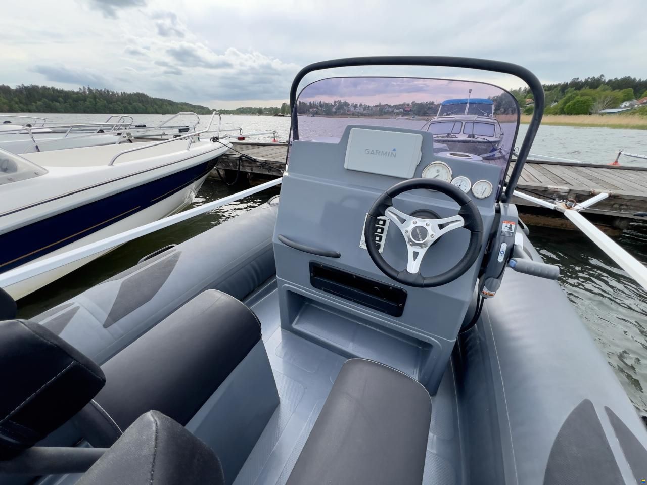 Brig Inflatable Boats 520 Navigator