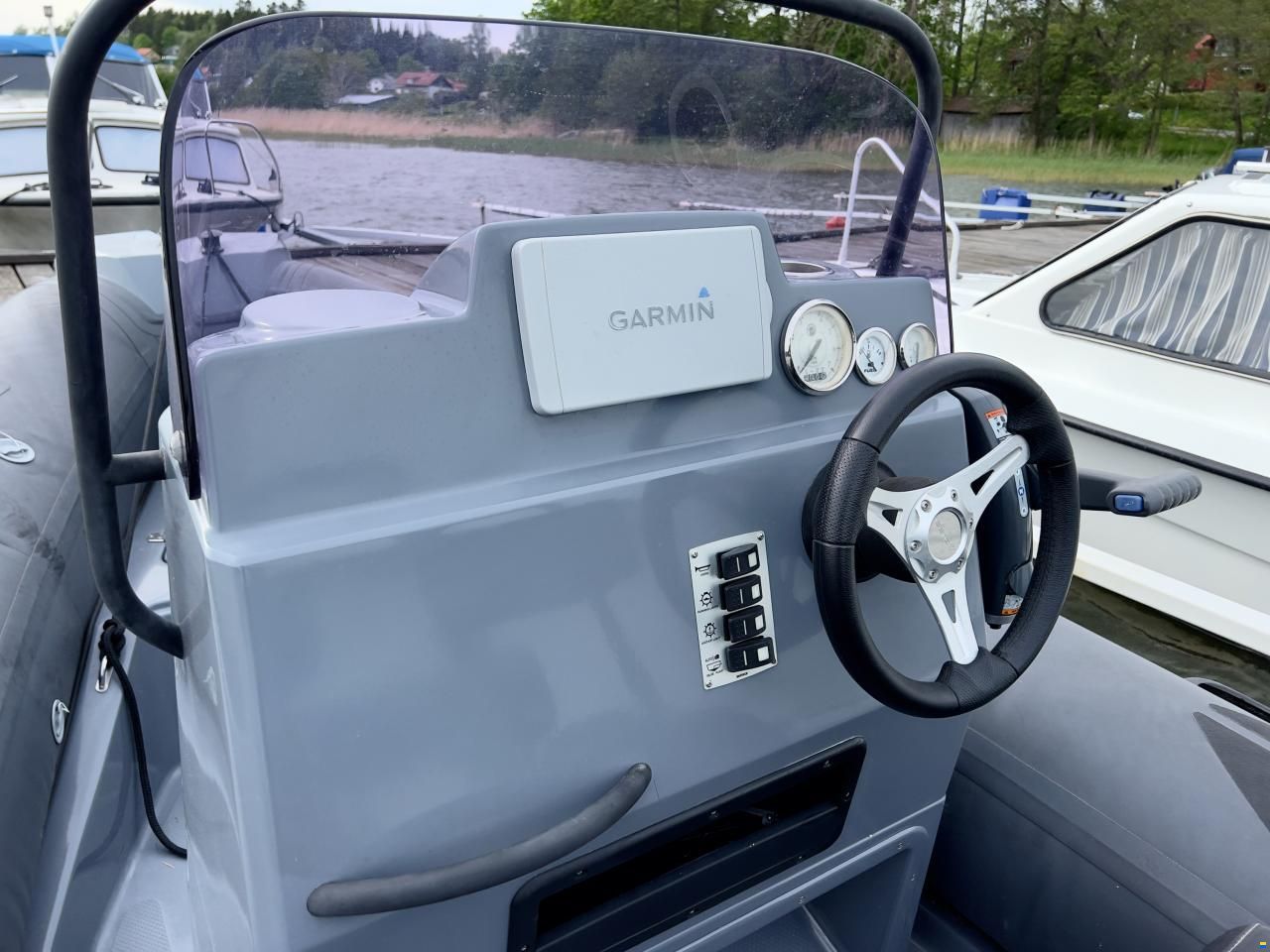 Brig Inflatable Boats 520 Navigator