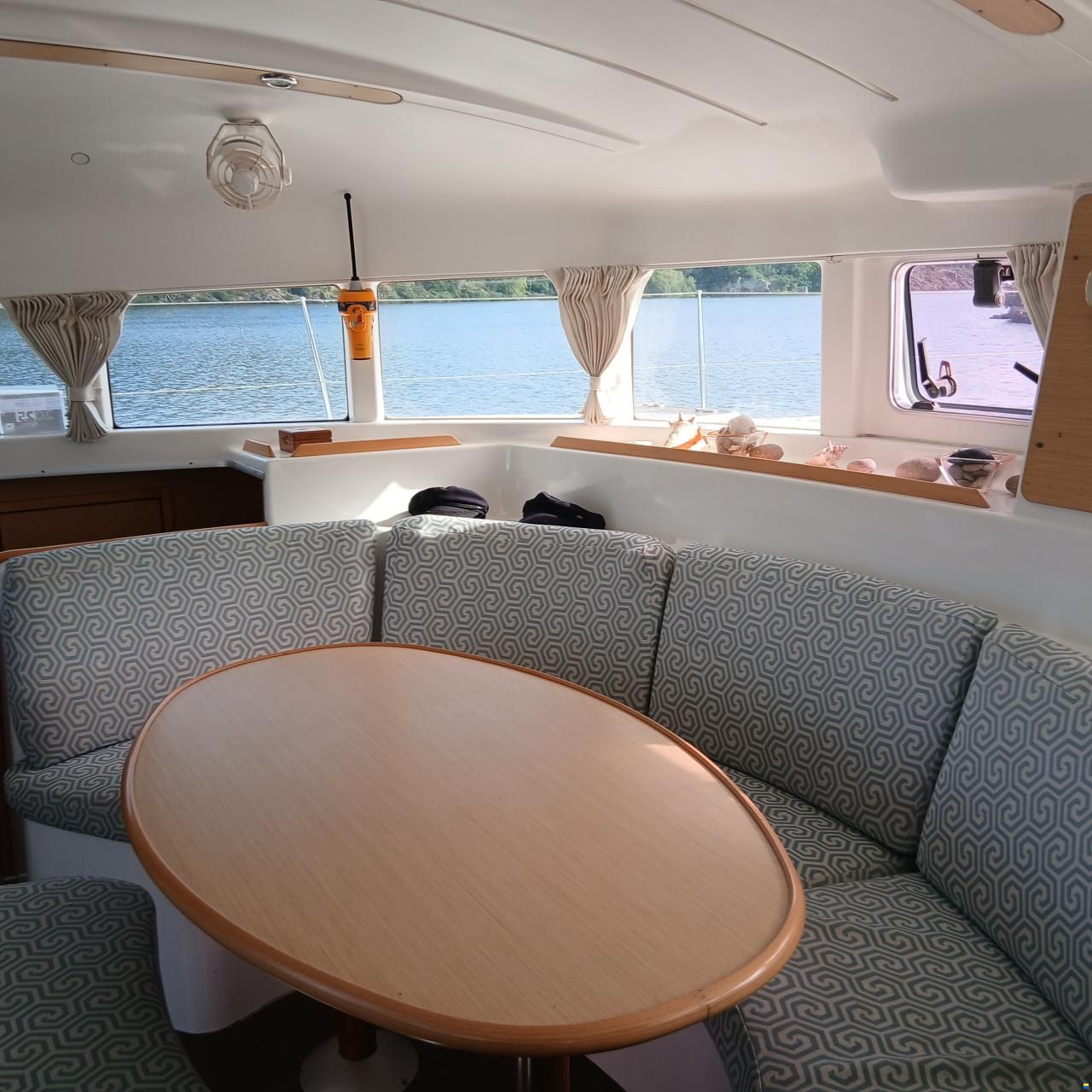 Lagoon 380 S2