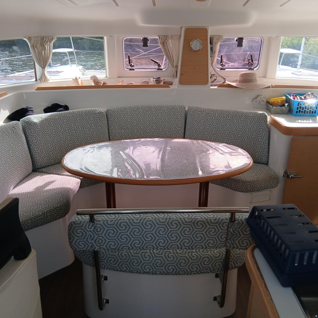 Lagoon 380 S2