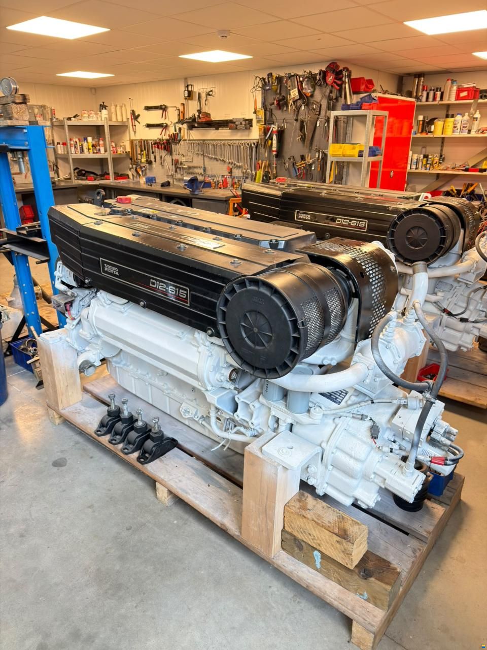Volvo Penta D12-615