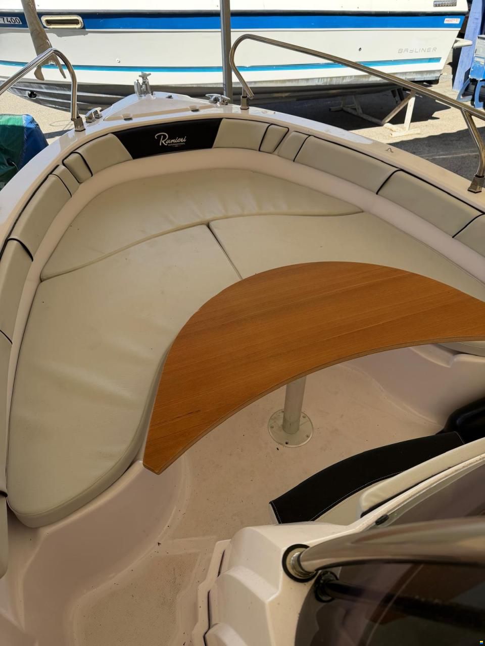 Ranieri Voyager 19S