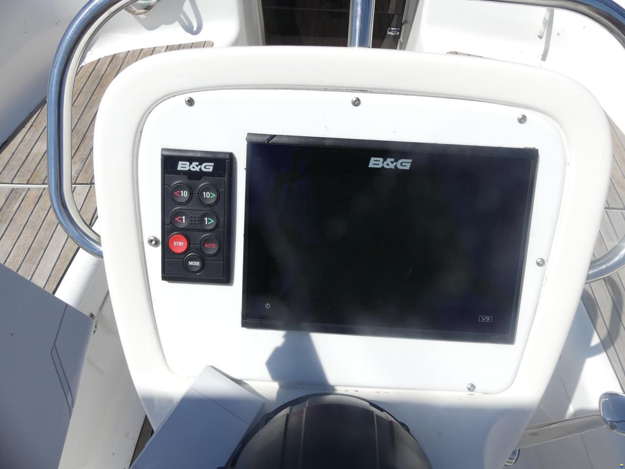 Bavaria 38-3