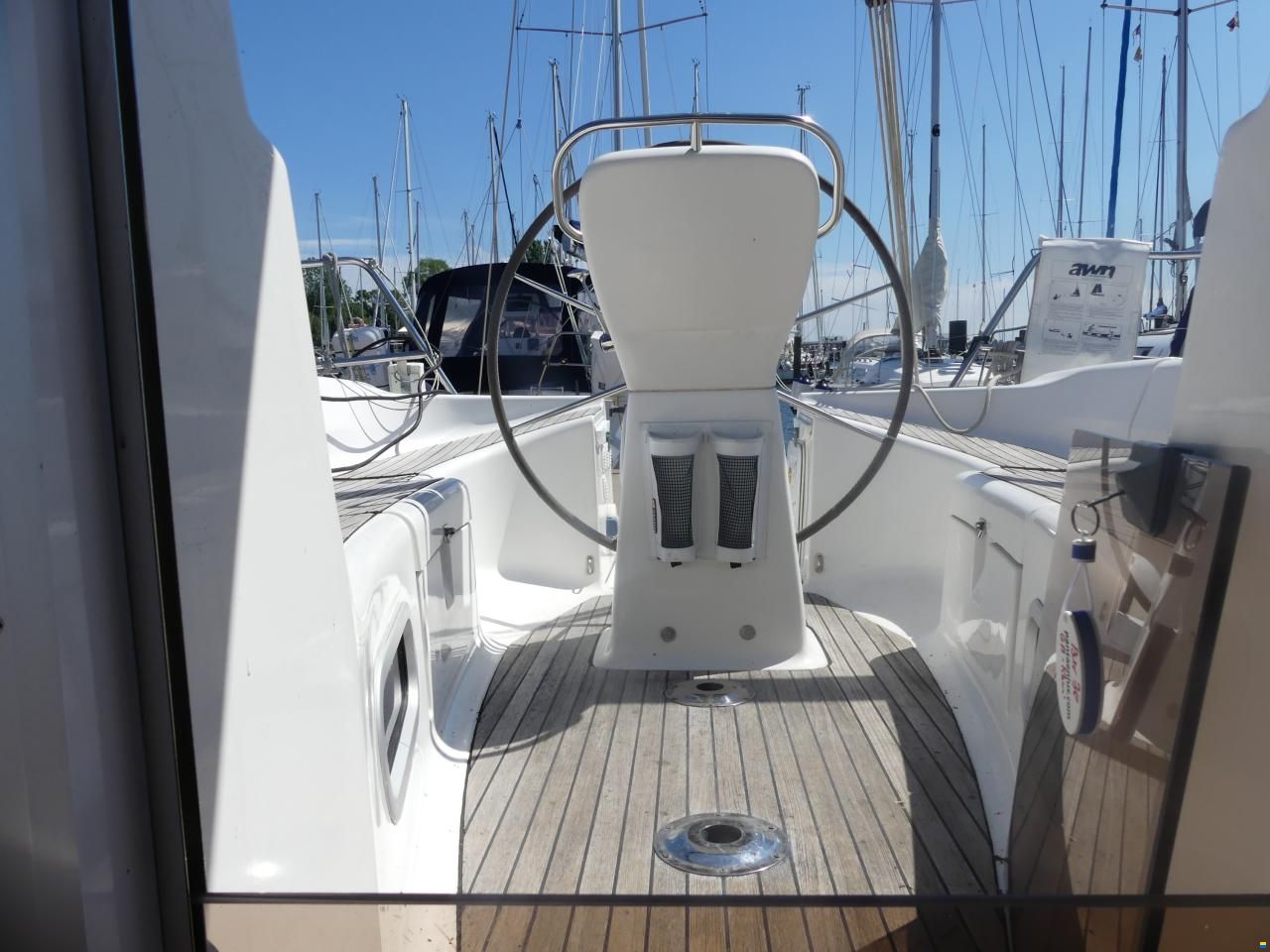 Bavaria 38-3