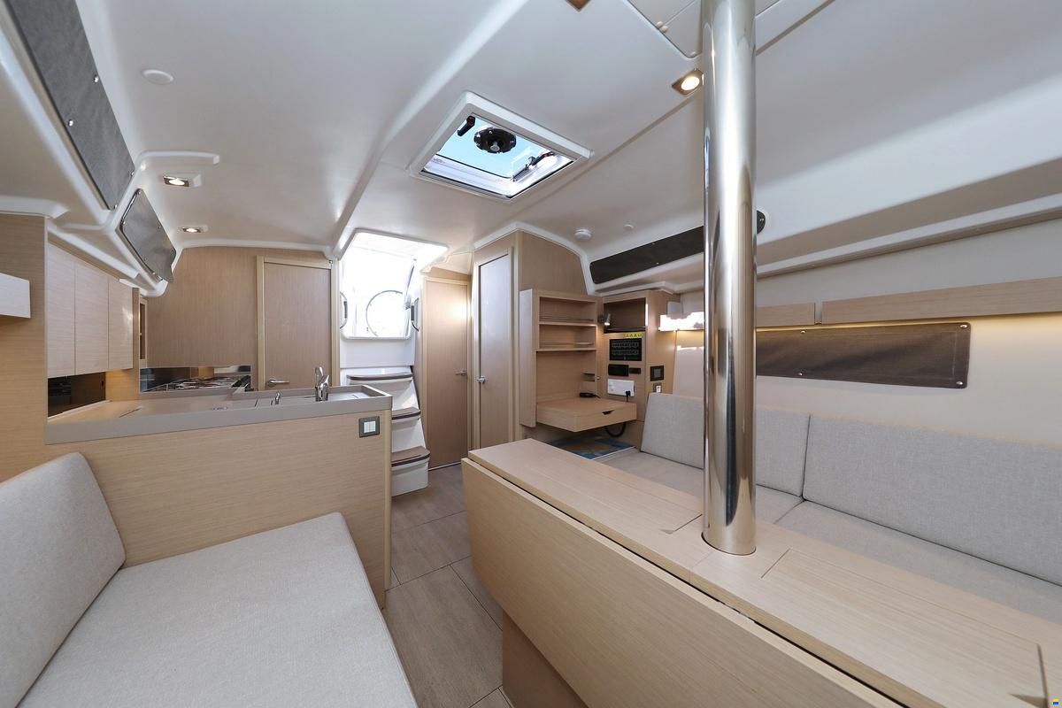 Beneteau Oceanis 34.1