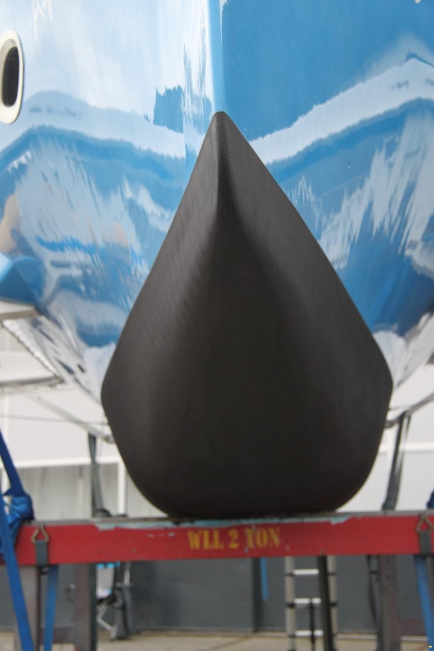 B32