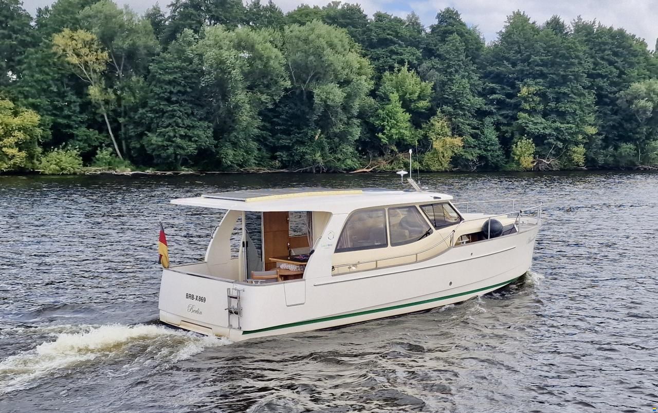 Greenline 33