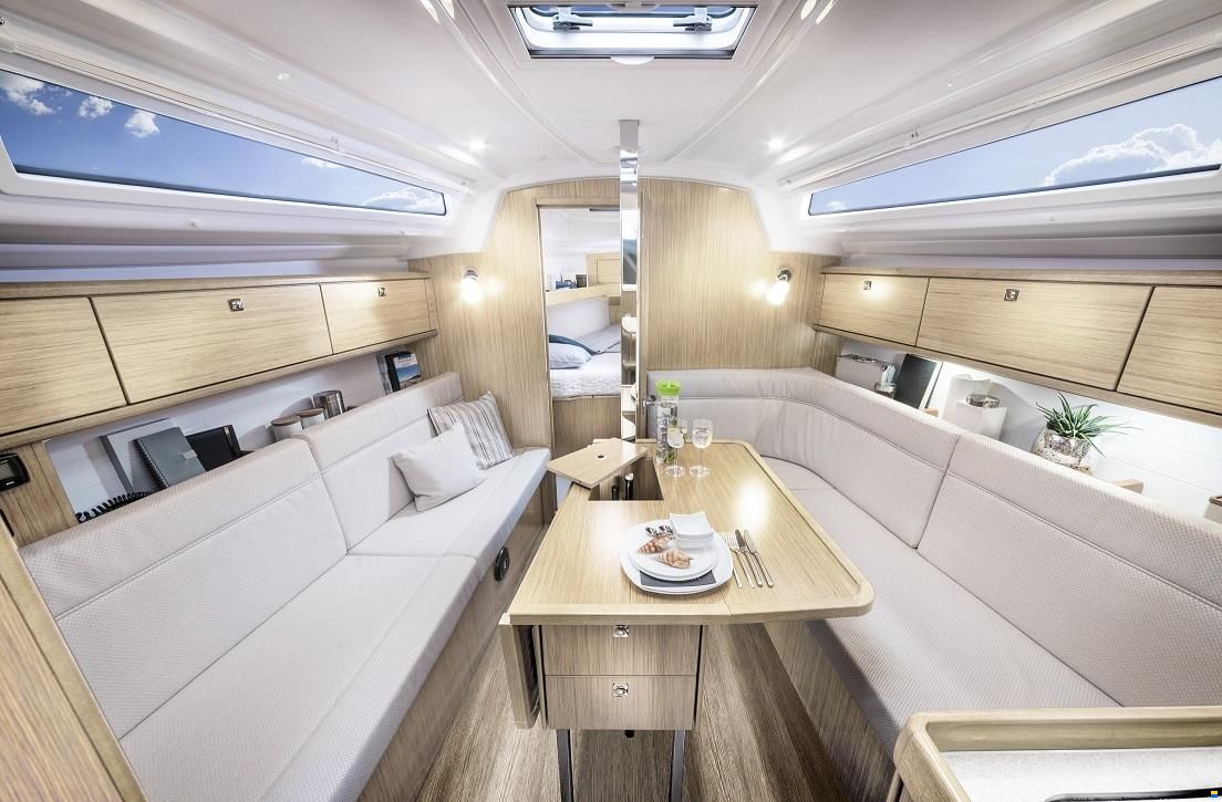Bavaria Cruiser 34 Signature Edition