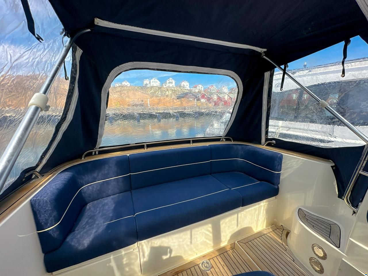 Aquador 23 WA
