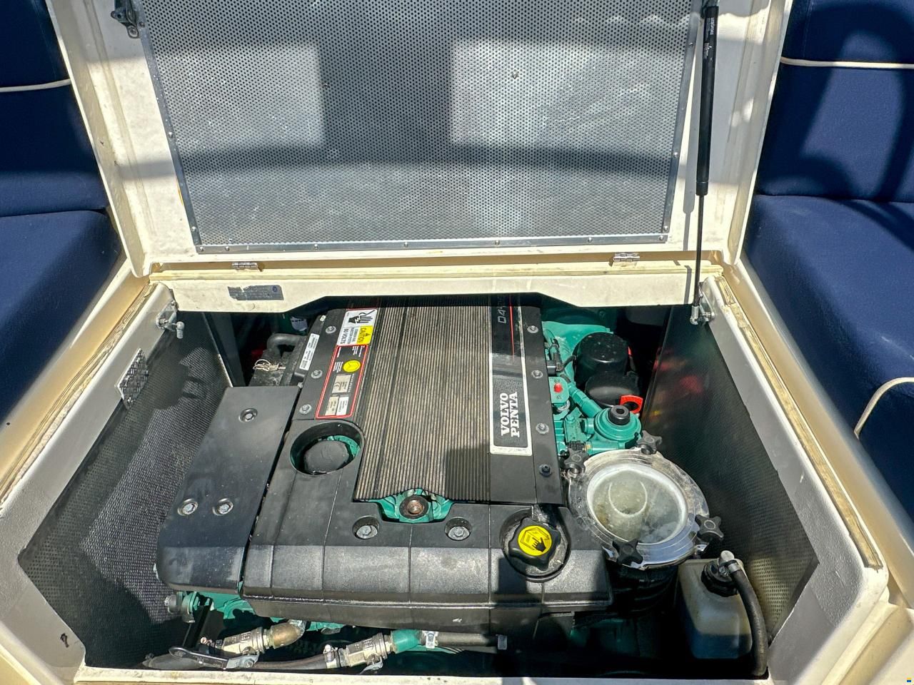 Aquador 23 WA
