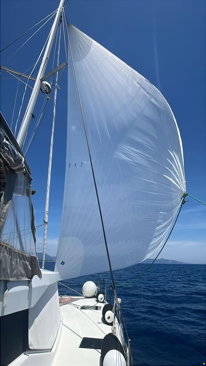 Fountaine Pajot Lucia 40