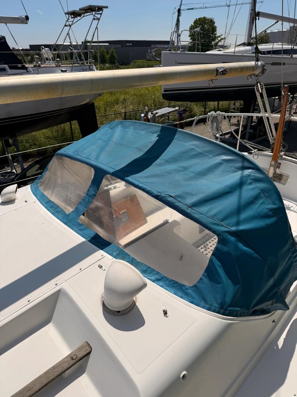Camper & Nicholsons 31