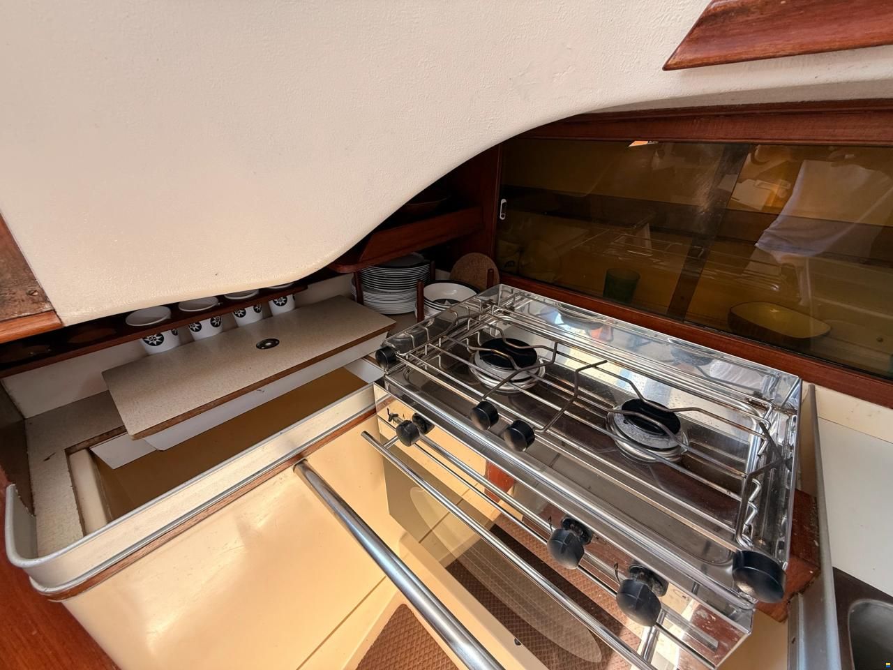 Camper & Nicholsons 31