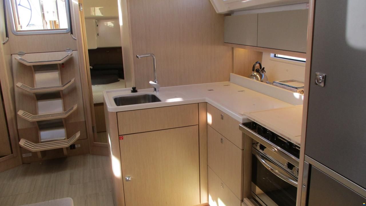 Bavaria Voyager 45
