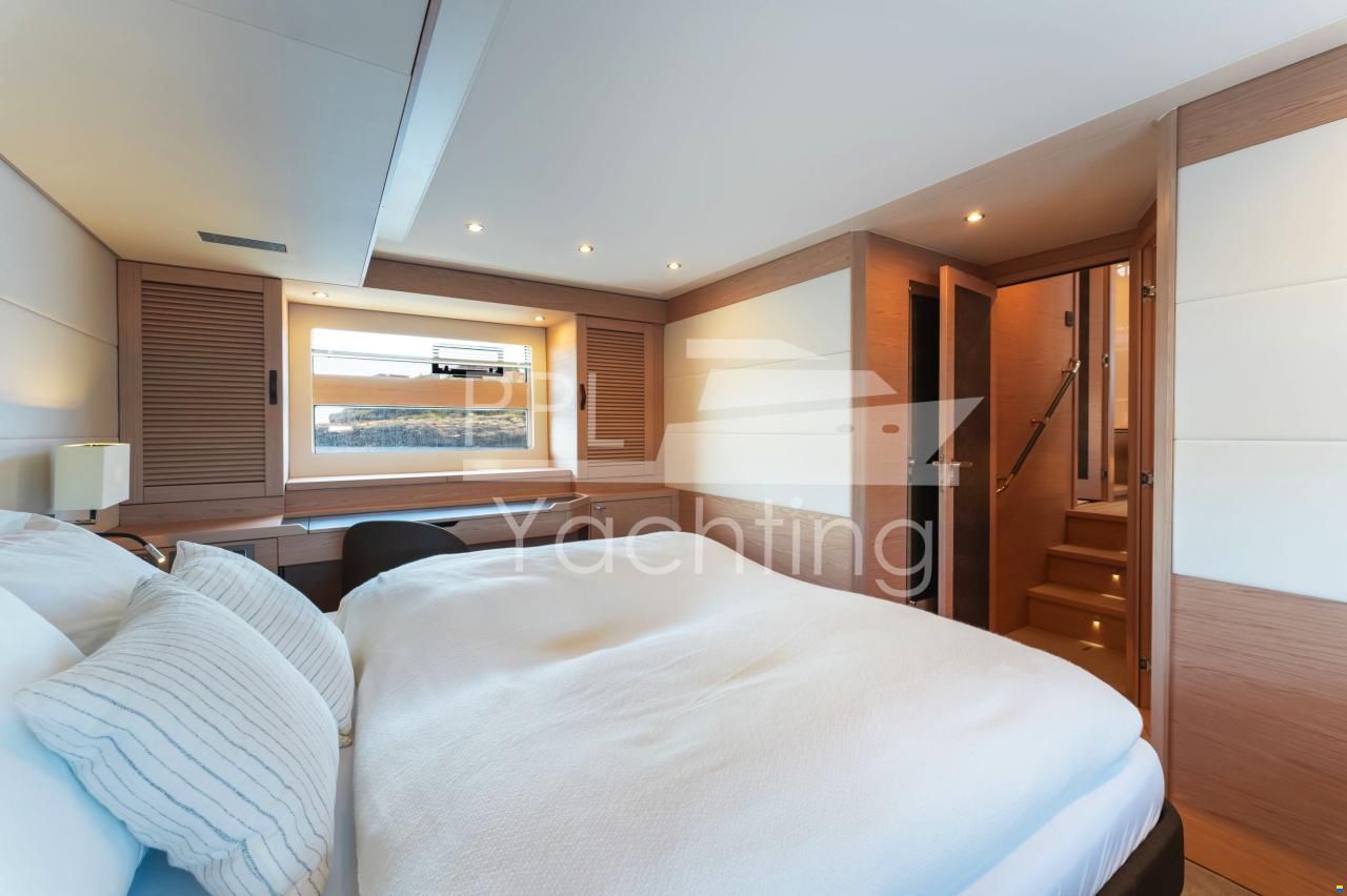 Beneteau Grand Trawler 62