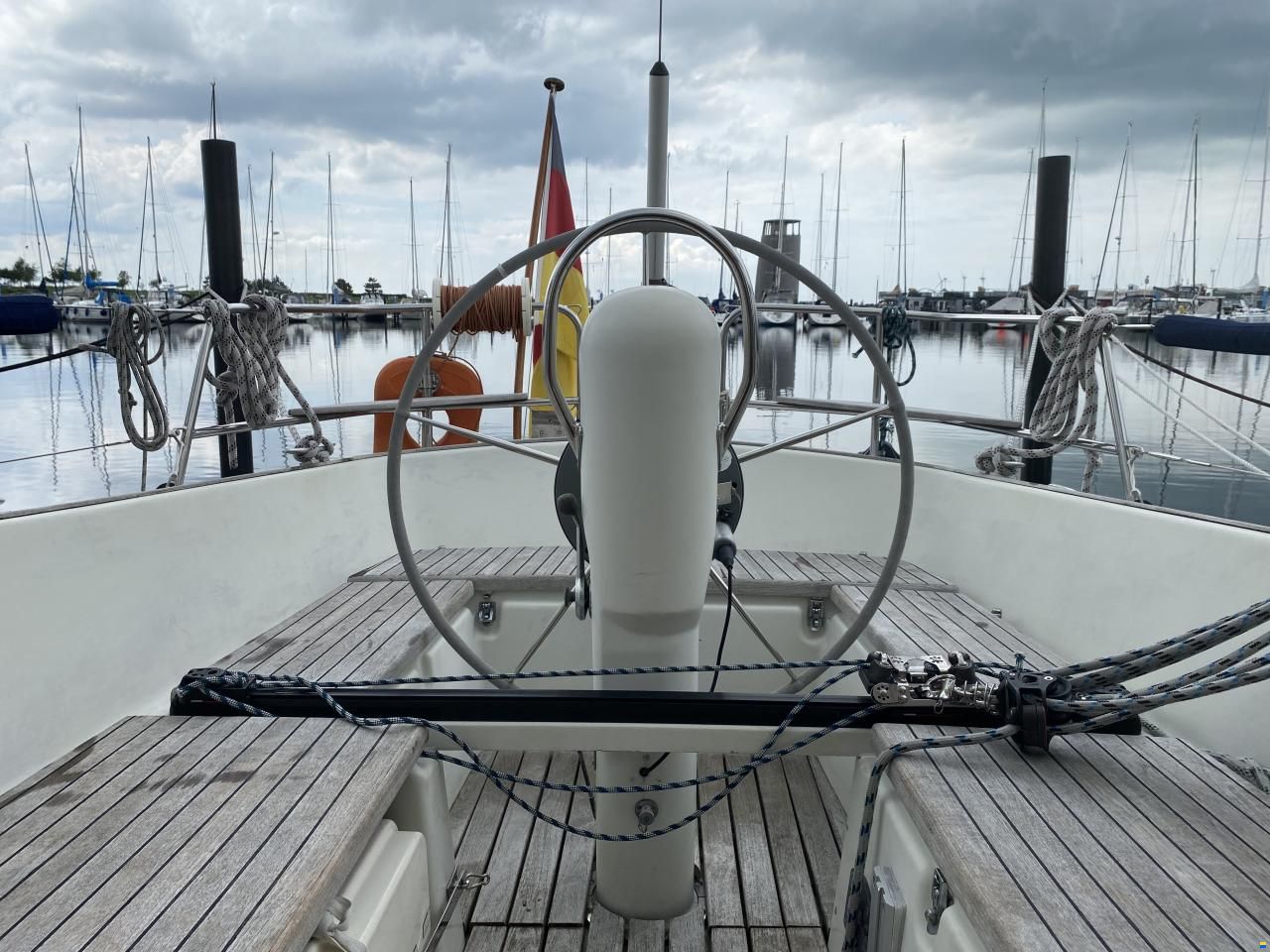 Hatecke Hornet 345