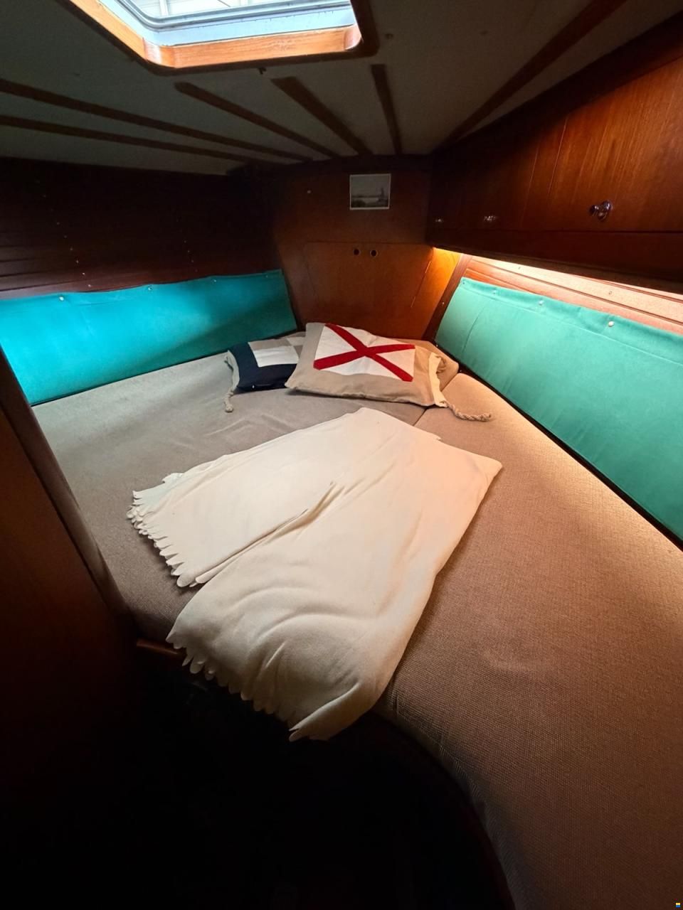 Beneteau First 42
