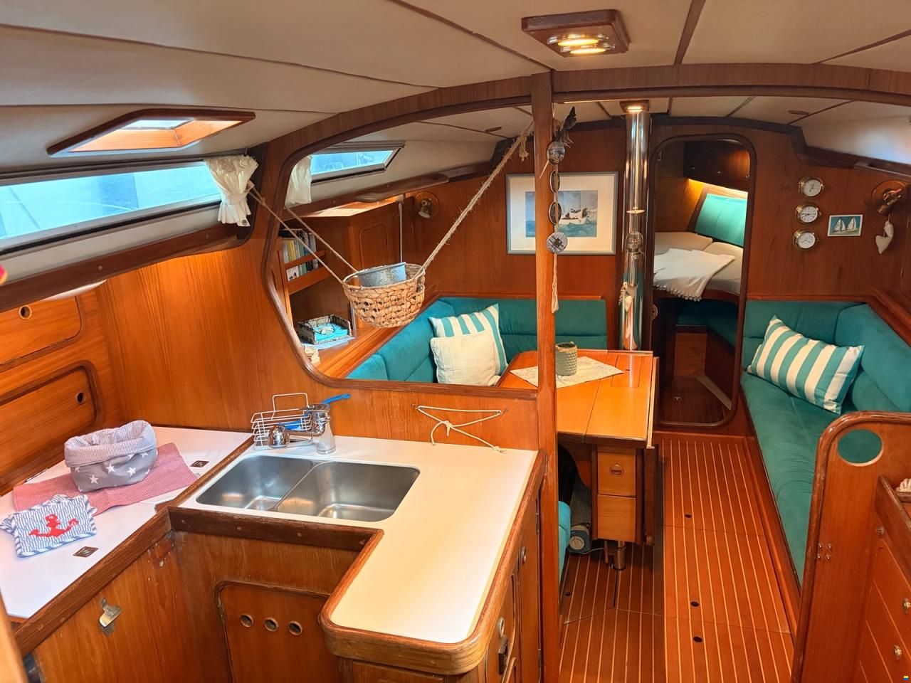 Beneteau First 42