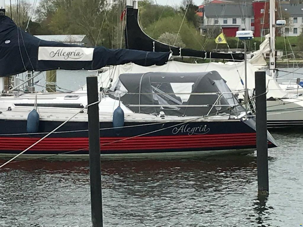 Beneteau First 42