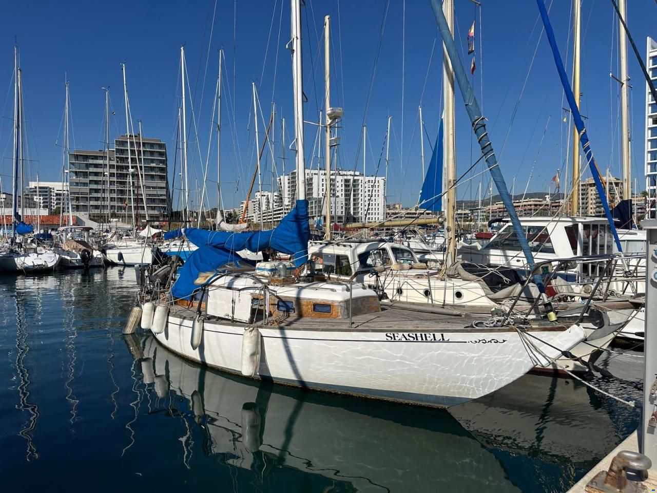 Cheoy Lee 36ft Off Shore