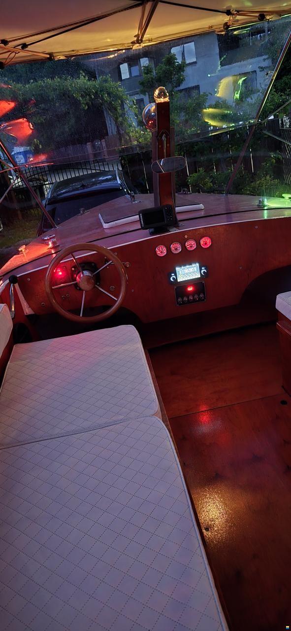 Classic Vintage Style Custom Motorboat