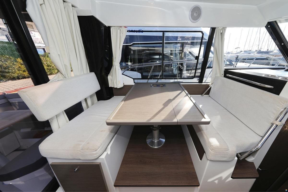 Jeanneau Merry Fisher 1095