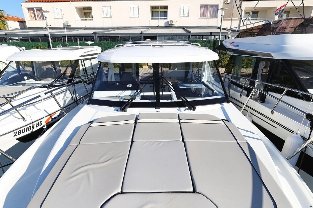 Jeanneau Merry Fisher 1095